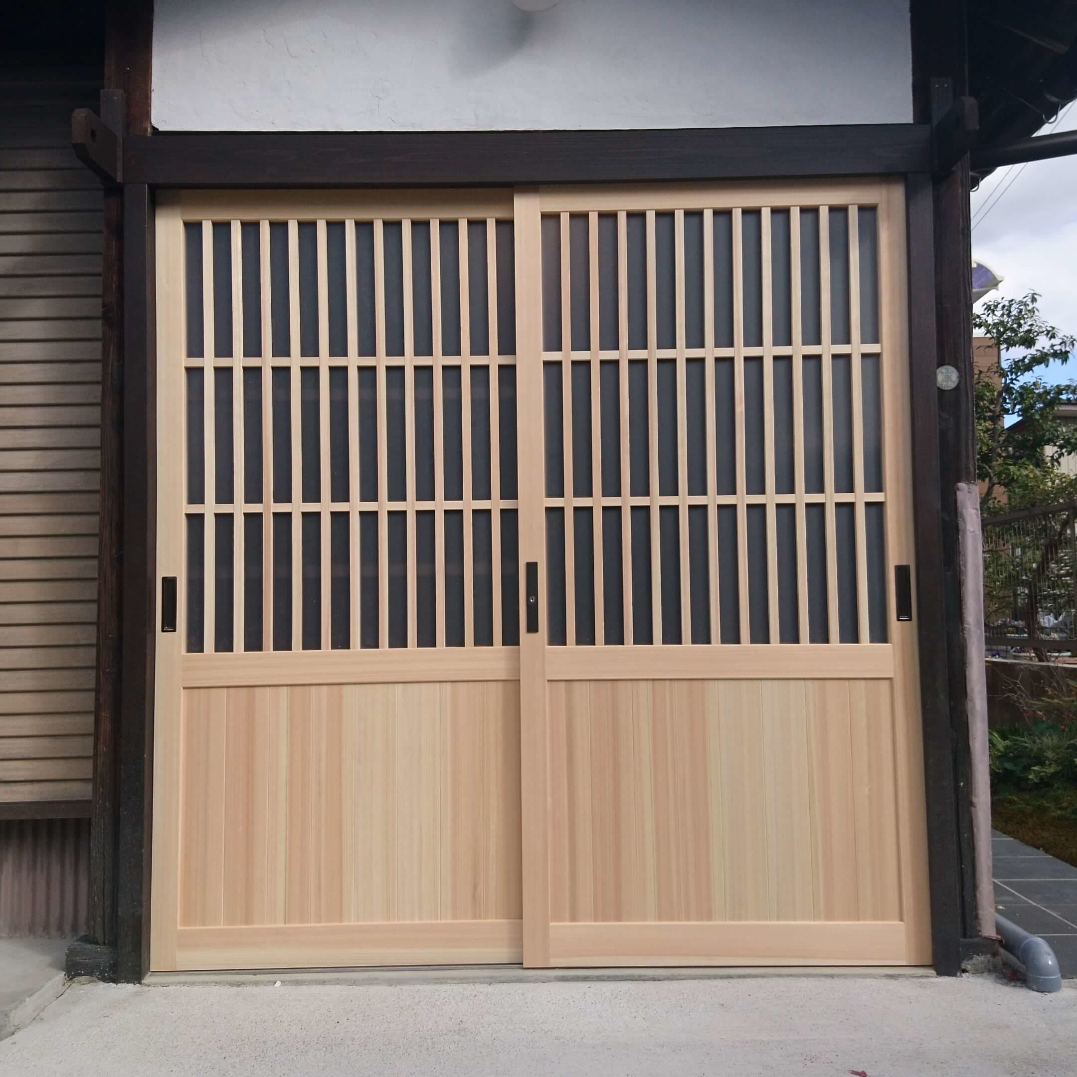 玄関扉の新調 大治町 | 玄関扉の新調なら建具修理の窓口大治町