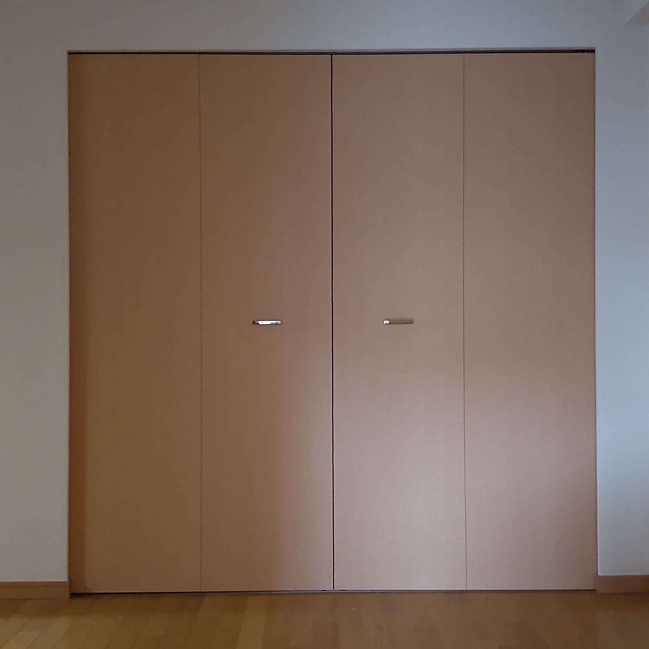 収納折戸新調 大治町 | 収納折戸新調なら建具修理の窓口大治町